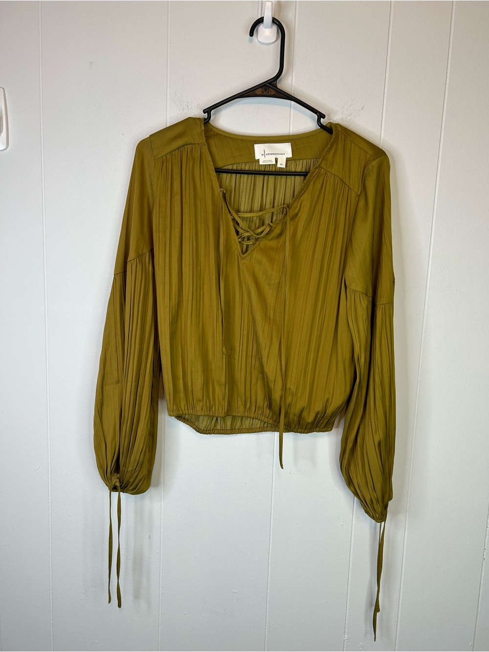 Anthropologie Women’s Lace Up V Neck Blouse Size XS Green 374